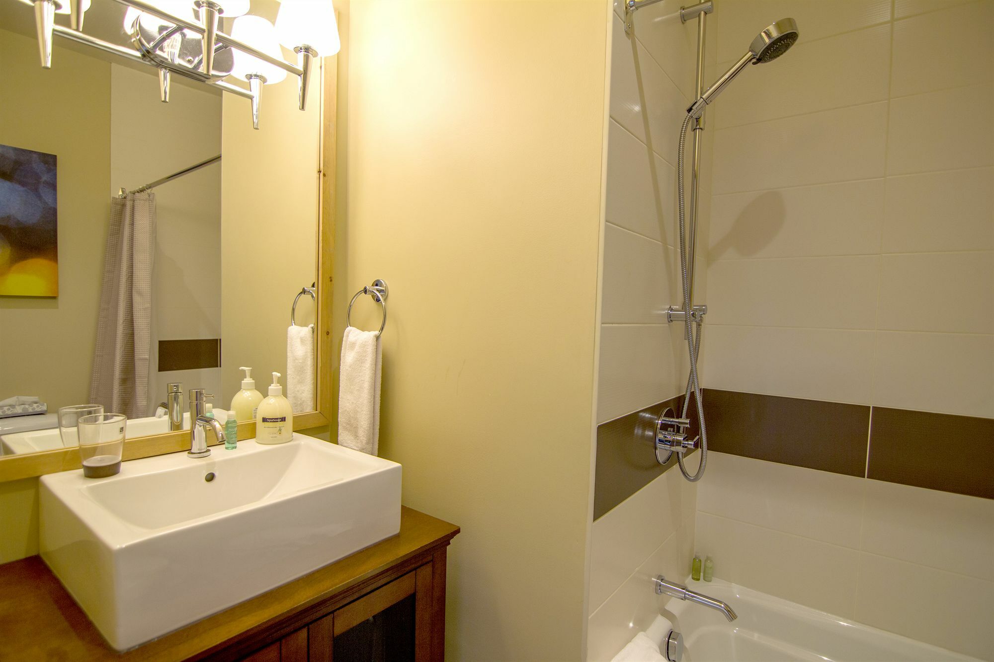Suites De La Gare - Location Adp Mont-Tremblant Eksteriør bilde