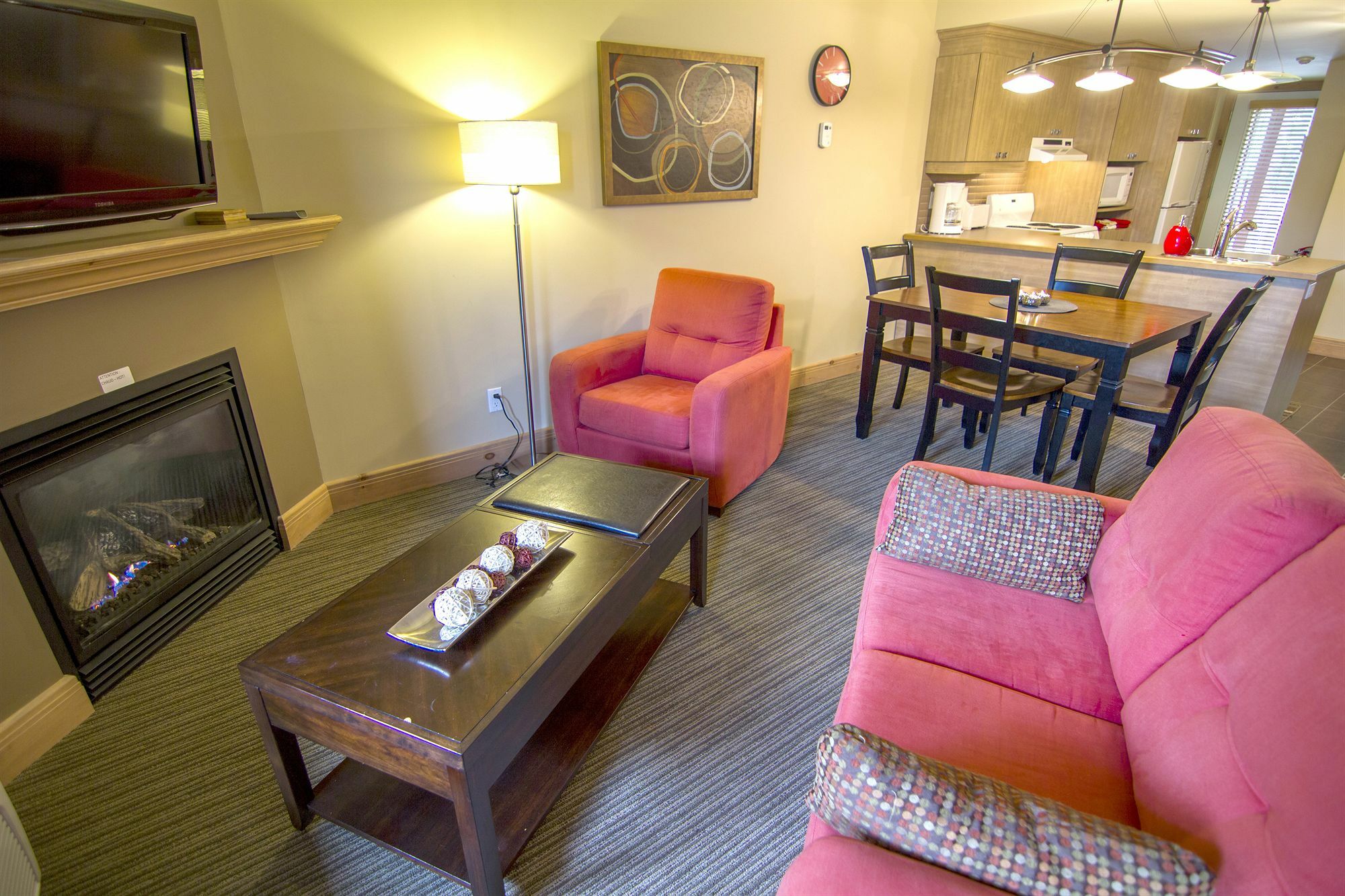 Suites De La Gare - Location Adp Mont-Tremblant Eksteriør bilde
